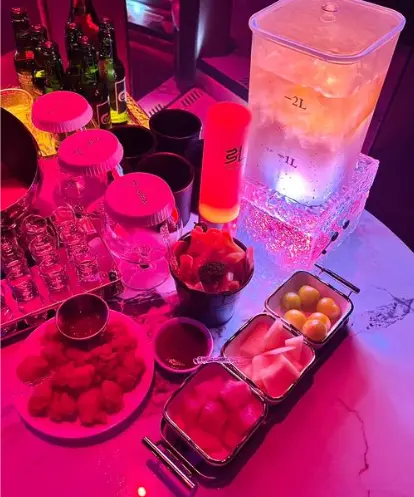 上海OCAT华侨城当代艺术引爆今夏艺术狂潮